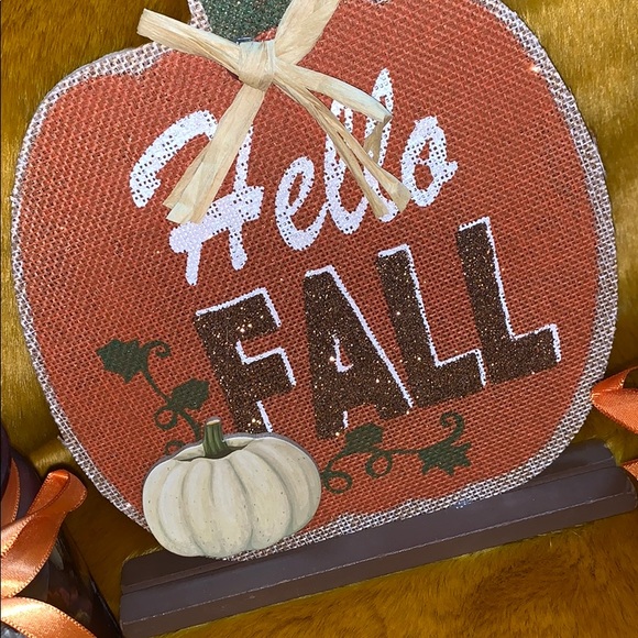 Fall Decor - Picture 3 of 8